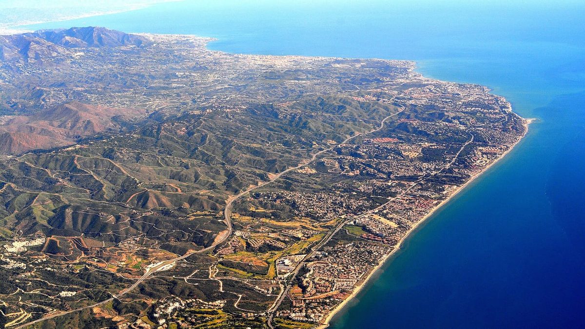 Gulf buyers' guide to buying property on the Costa del Sol — 2026
